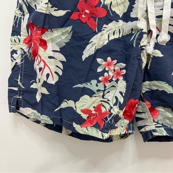 MENS floral swim trunks - Picture 9 of 9